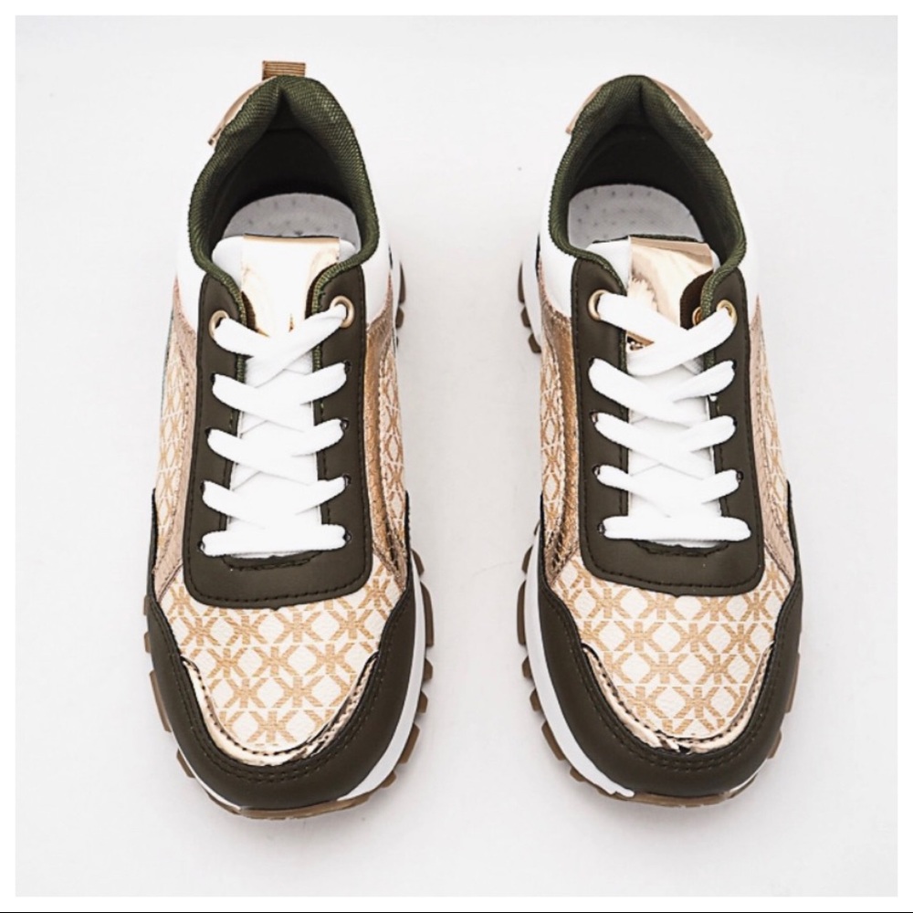 Paris Clara Fashion Most Comfortable Sneakers - Picture 3 of 4